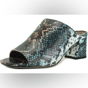 Donald J Pliner  women’s mules